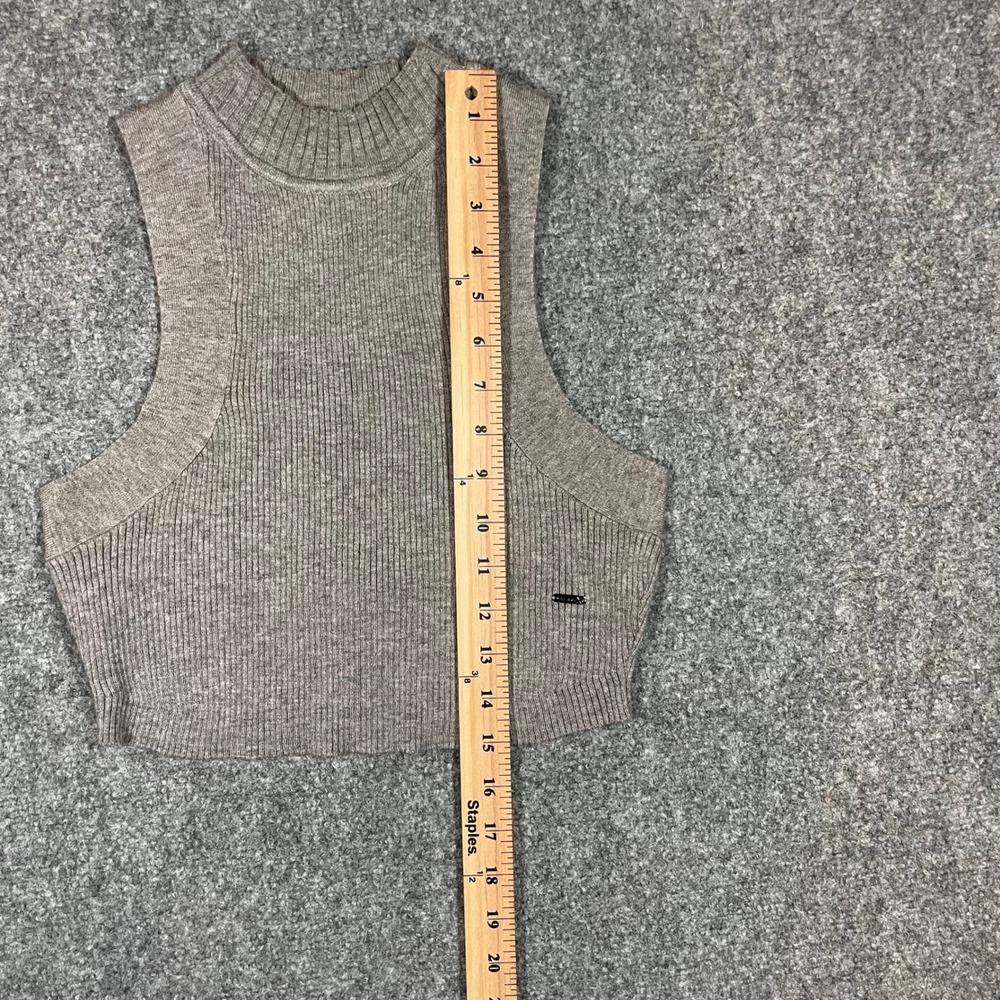 Savage X Fenty Crop Top Womens Medium Gray Ribbed Mock Neck Open Back - Picture 4 of 8